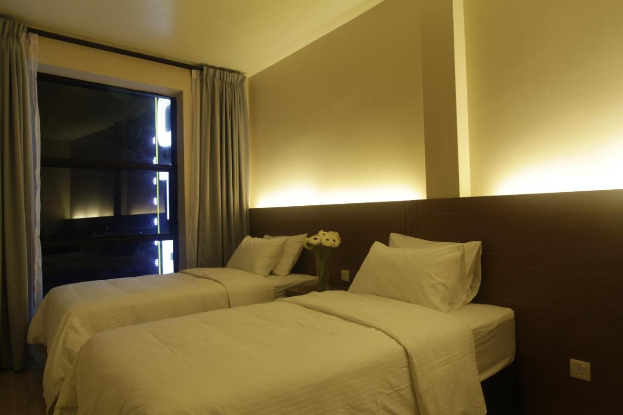 I Am Jazz Hotel Джохор-Бару Экстерьер фото